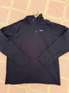 Patagonia Men's Dark Navy Half-Zip Fleece Pullover NWT